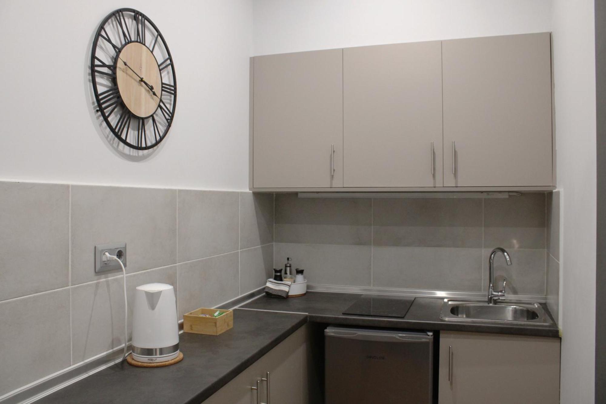 Aris Premium Accommodations Athen Zimmer foto